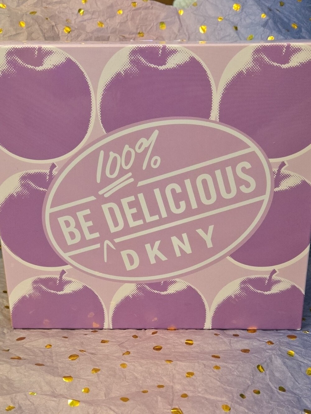 BNIB DKNY Be 100% Delicious Gift Set  1×30ml & 1x15ml You Get Both!